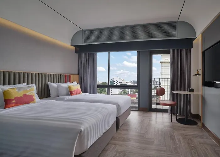 Hotel The Quarter Onnut By Uhg - Close To Bitec, Cloud 11, 40 Minutes To Suvarnabhumi Airport 4*