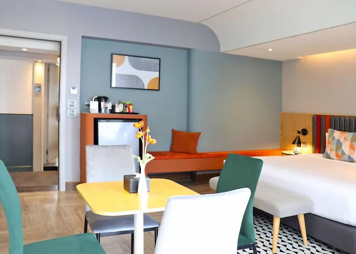 The Quarter Onnut By Uhg - Close To Bitec, Cloud 11, 40 Minutes To Suvarnabhumi Airport Hotel Bangkok