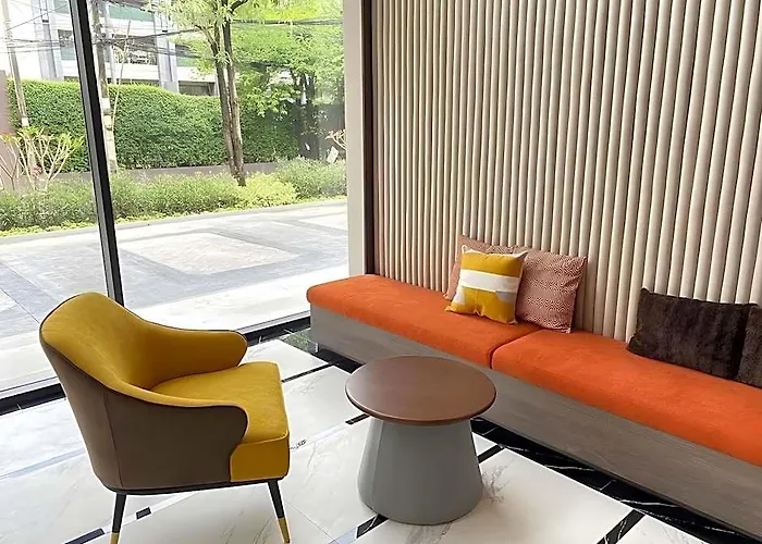 The Quarter Onnut By Uhg - Close To Bitec, Cloud 11, 40 Minutes To Suvarnabhumi Airport Hotel