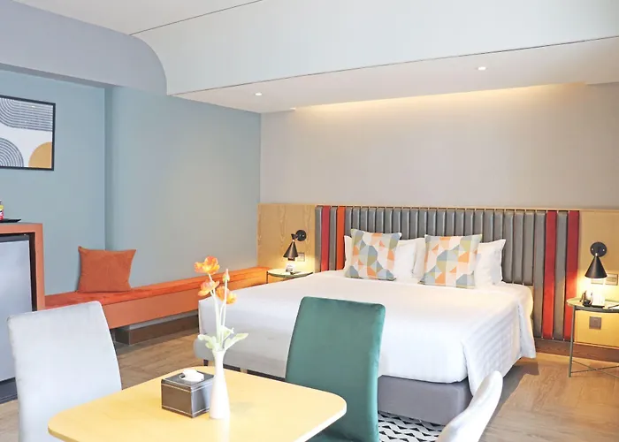 Hotel The Quarter Onnut By Uhg - Close To Bitec, Cloud 11, 40 Minutes To Suvarnabhumi Airport