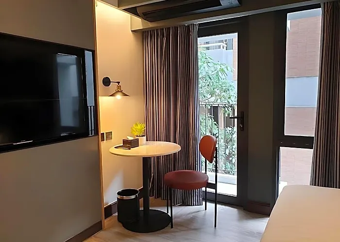 The Quarter Onnut By Uhg - Close To Bitec, Cloud 11, 40 Minutes To Suvarnabhumi Airport Hotel Bangkok