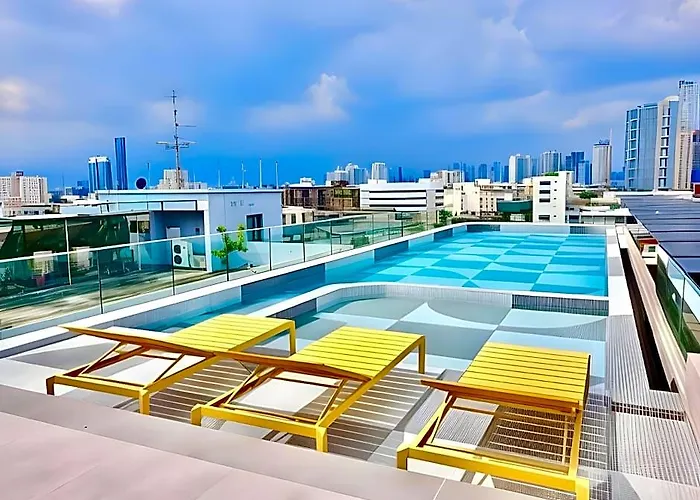 The Quarter Onnut By Uhg - Close To Bitec, Cloud 11, 40 Minutes To Suvarnabhumi Airport 4* Bangkok